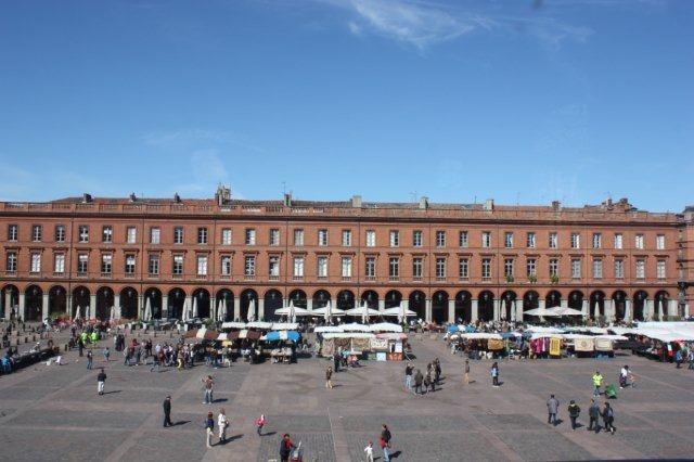 Place du Capitole - Toulouse - côté face