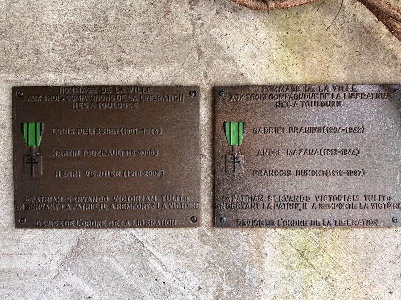 Hommage de la ville à trois compagnons de la Libération nés à Toulouse - Monument à la gloire de la Résistance - Esplanade Alain Savary