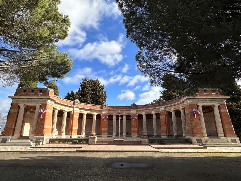 Monument aux Mort de Toulouse -cimetière de Terre Cabade