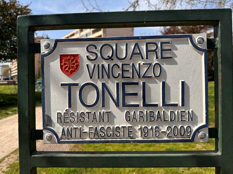 Square Vincenzo Tonelli - Toulouse