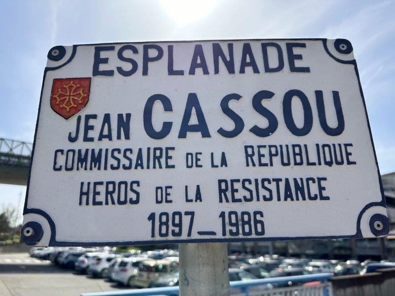 Esplanade Jean Cassou - Toulouse Jolimont