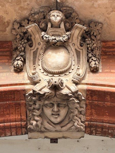 Mascaron rue Saint-Papoul Toulouse