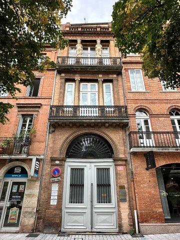 Immeuble des caryatides 55 allées Jean-Jaures - Toulouse