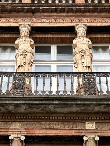 Caryatides 55 allées Jean-Jaures - Toulouse