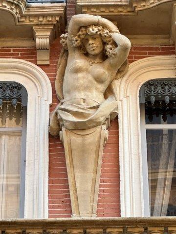 Caryatide rue Saint-Bernard - 31000 Toulouse