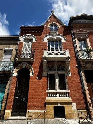Maison Art Nouveau rue Volta Toulouse 31 - tradition médievale