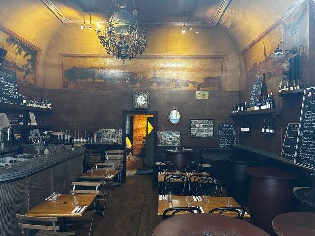 Café au Pére Louis décoration Art Nouveau - bar rue des Tourneurs à Toulouse 31