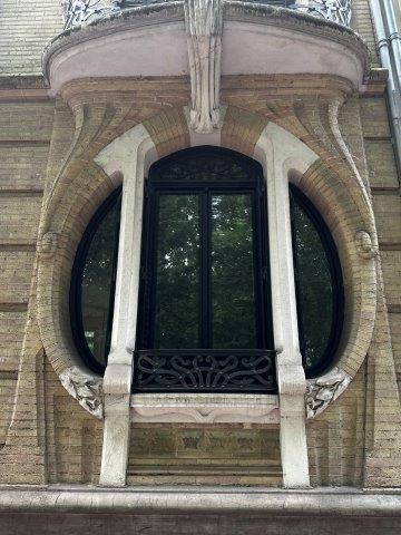 Maison Art Nouveau - allée de Brienne - fenêtre - Toulouse
