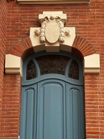 Maison Art Nouveau angle rue du Capitaine Escudié et rue Claire Pauilhac - Toulouse - porte d entrée
