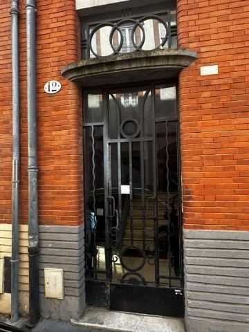 Immeuble Art Déco Toulouse - Immeuble Bertoluzzi entrée rue Caraman - Archi Michel Munvez Immeuble Art Déco Toulouse - Immeuble Bertoluzzi entrée rue Caraman - Archi Michel Munvez