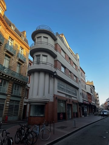Immeuble paquebot art Déco Toulouse - Immeuble Benjamin rue du Rempart Villeneuve - architecte Michel Munvez Immeuble paquebot art Déco Toulouse - Immeuble Benjamin rue du Rempart Villeneuve - architecte Michel Munvez